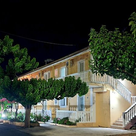 الشقق الفندقية Plánosفي  Casa Dyonisia Tsilivi المظهر الخارجي الصورة